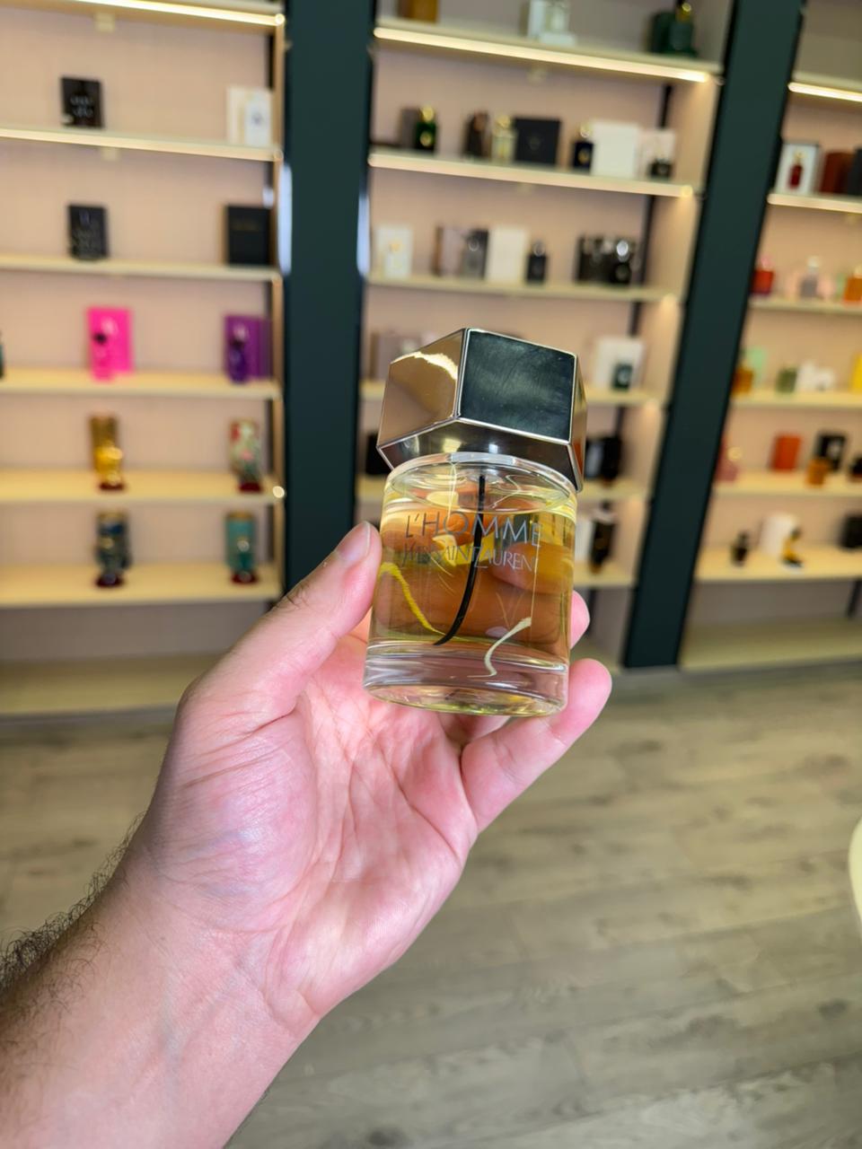 سان لوران لوم او دي تواليت