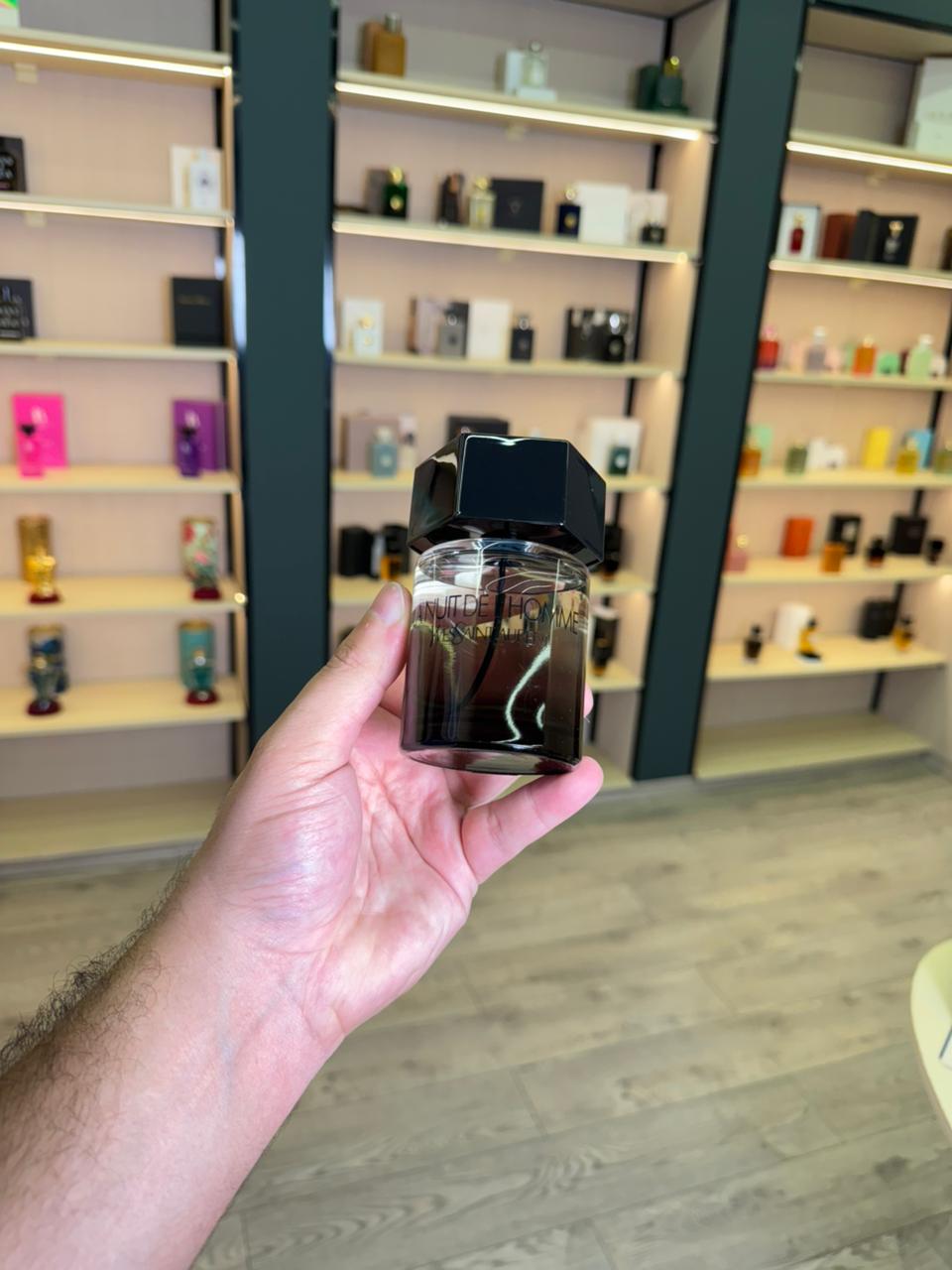 لا نوي لوم سان لوران